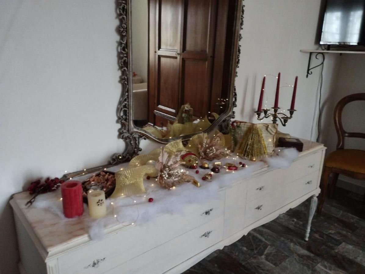 Bed and Breakfast Pirro & Sharon House Pianore Екстер'єр фото